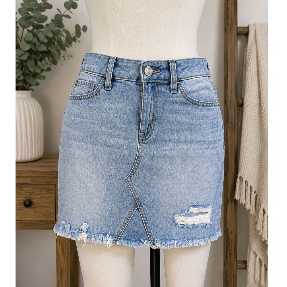 SO Womens Denim Skirt Distressed Raw Hem Blue Mini 1